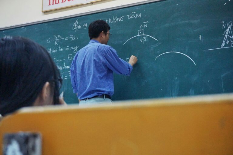 system of education in pakistan essay