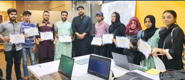Top Reasons to Join ASHS Digital Marketing Institute